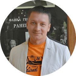 Николай Угольник