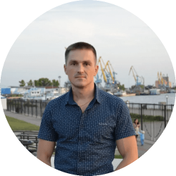 Роман Саляхутдинов